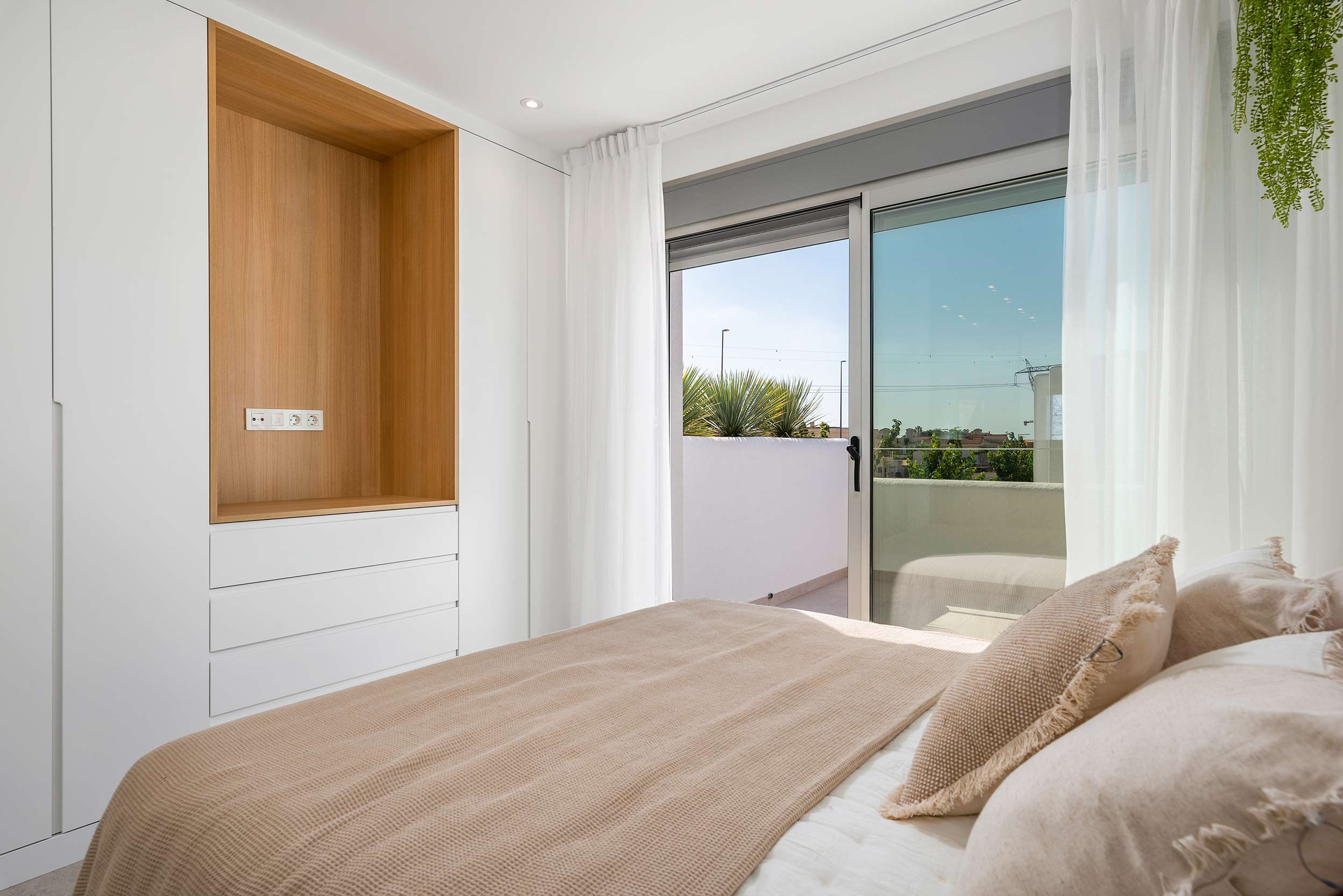 Second bedroom with exterior view